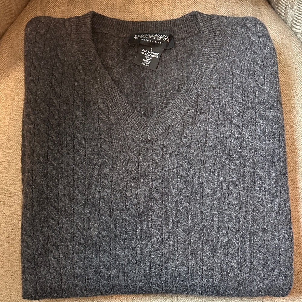 VTG Italy 100% cashmere cable-knit V-neck sweater vest in gray Men’s L - Picture 9 of 11